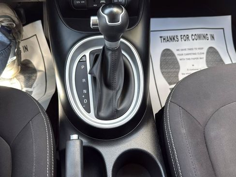 Used 2018 Kia Soul w/ Convenience Package FWD image 35