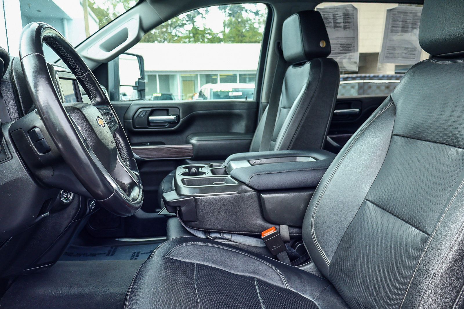 Used 2021 Chevrolet Silverado 2500 LTZ AWD/4WD image 13