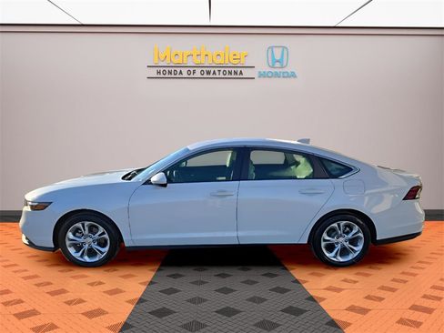 Used 2023 Honda Accord LX image 2