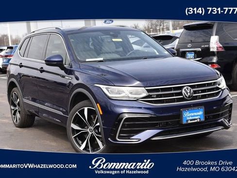Used 2023 Volkswagen Tiguan SEL R-Line image 1