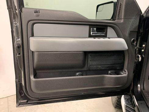 Used 2013 Ford F150 XLT w/ Luxury Equipment Group image 17