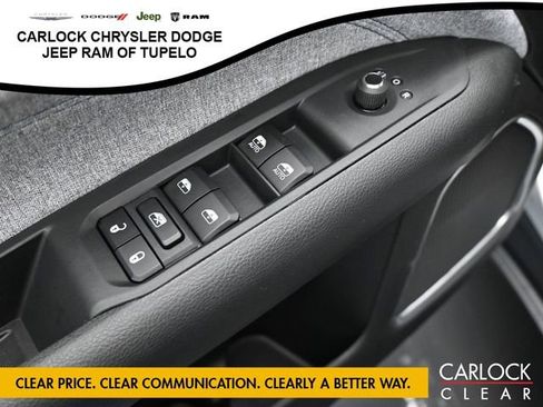 New 2026 Jeep Compass Latitude image 12