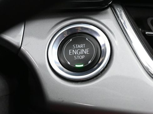 Used 2024 Chevrolet Trax LT FWD image 26