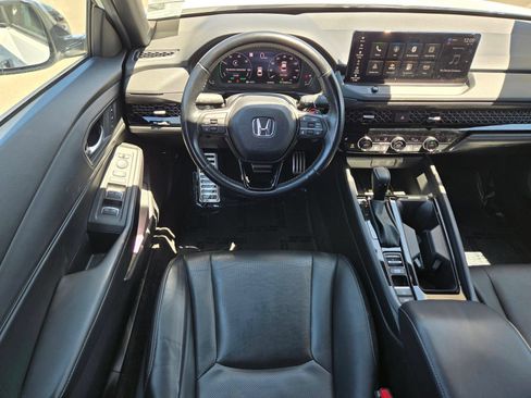 Used 2025 Honda Accord Sport image 18