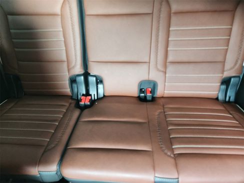 Used 2024 GMC Yukon Denali Ultimate image 31