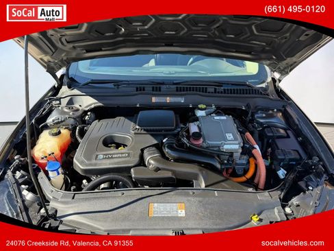 Used 2019 Ford Fusion SE FWD image 26