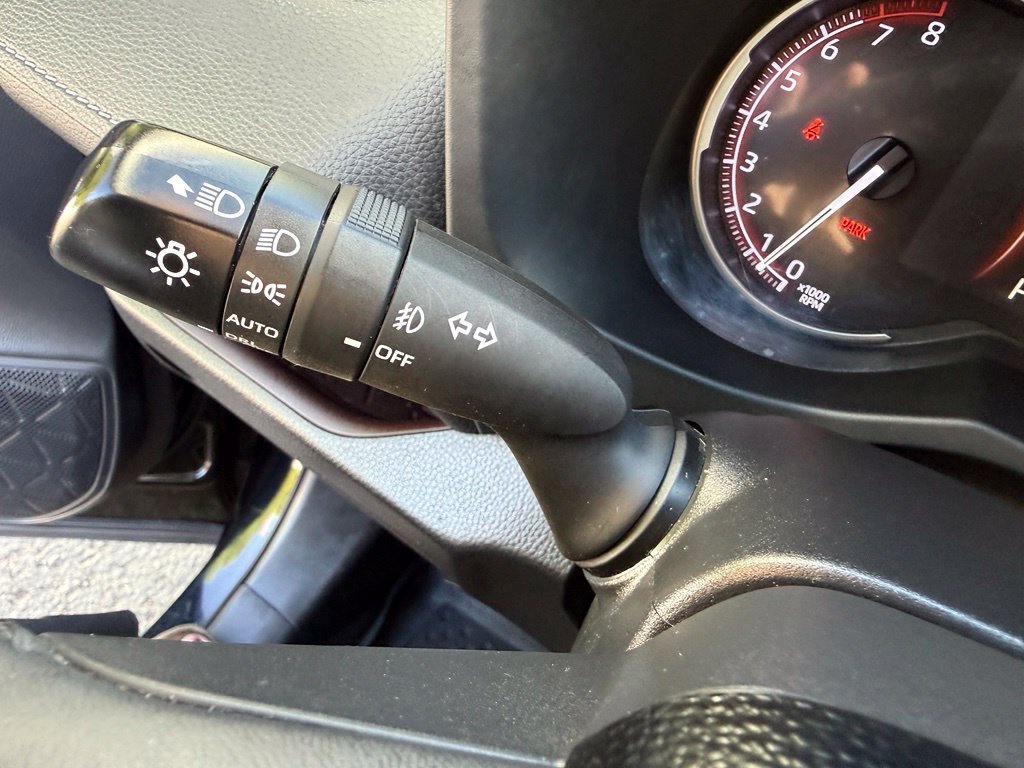 Certified 2019 Toyota RAV4 Limited w/ Advanced Technology Package AWD/4WD image 31