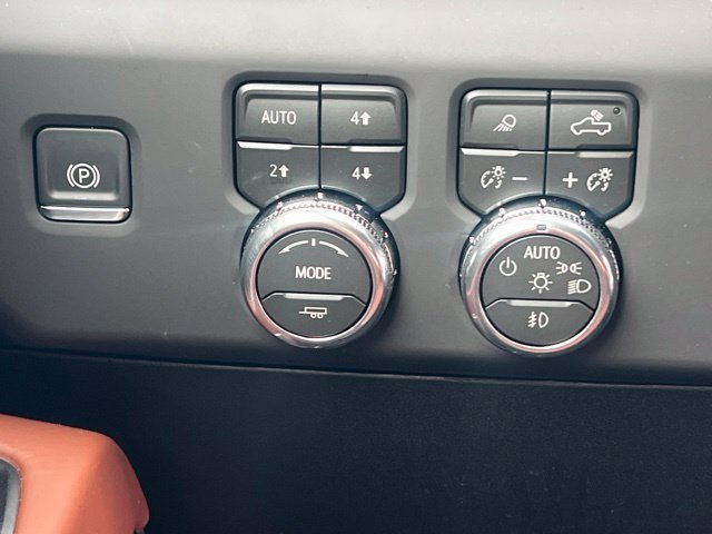 New 2026 GMC Sierra 2500 Denali Ultimate AWD/4WD image 2