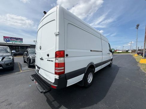 Used 2012 Mercedes-Benz Sprinter 3500 image 3