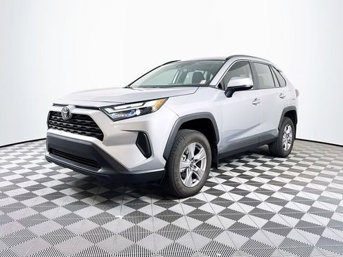 Used 2025 Toyota RAV4 XLE w/ Convenience Package image 47