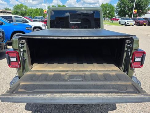 Used 2022 Jeep Gladiator Mojave w/ LED Lighting Group AWD/4WD image 13