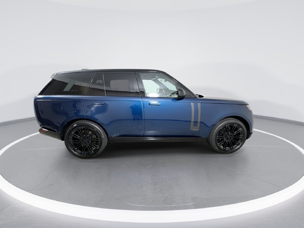 New 2026 Land Rover Range Rover Autobiography AWD/4WD image 9