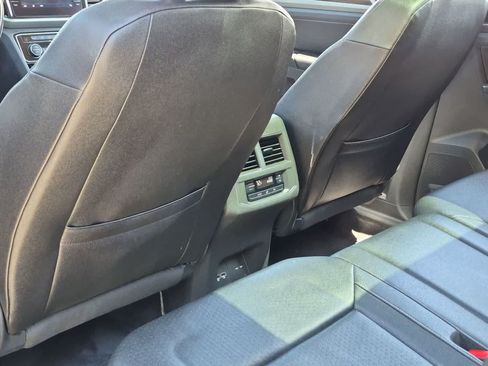 Used 2018 Volkswagen Atlas SEL FWD image 19
