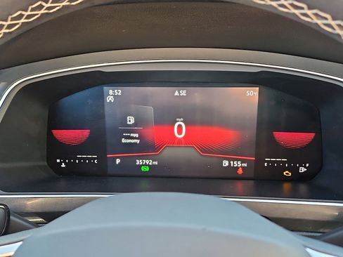 Certified 2023 Volkswagen Tiguan SE R-Line image 19