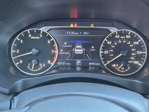 Used 2024 Nissan Altima 2.5 SV image 3