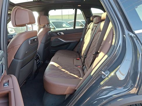 New 2026 BMW X5 xDrive40i w/ Executive Package image 10
