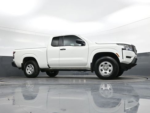 Certified 2024 Nissan Frontier S w/ Technology Package image 31