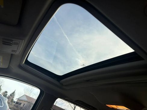 Used 2010 Chevrolet Silverado 1500 LTZ w/ Convenience Package image 13