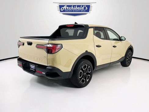 Used 2024 Hyundai Santa Cruz SEL AWD/4WD image 8