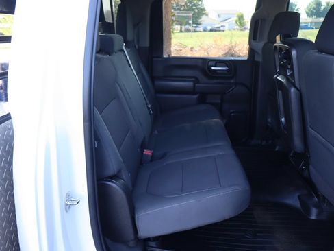 Used 2022 Chevrolet Silverado 3500 LT AWD/4WD image 24