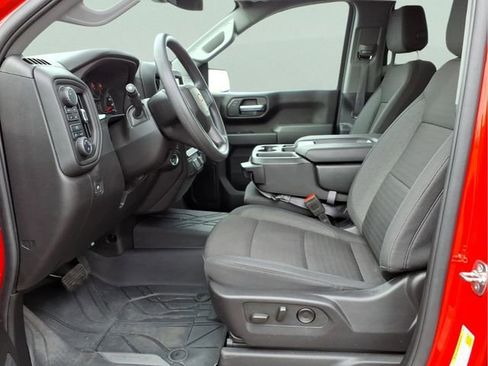 Used 2025 Chevrolet Silverado 1500 Custom w/ Turbomax Blackout Package AWD/4WD image 18