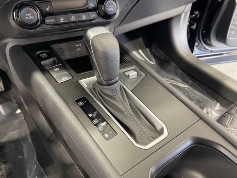 New 2026 Nissan Kicks SV w/ SV Premium Package FWD image 10