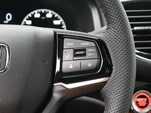 New 2026 Honda Ridgeline Black Edition image 10