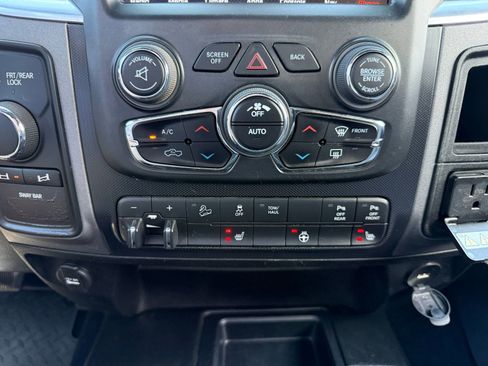 Used 2018 RAM 2500 Power Wagon image 27
