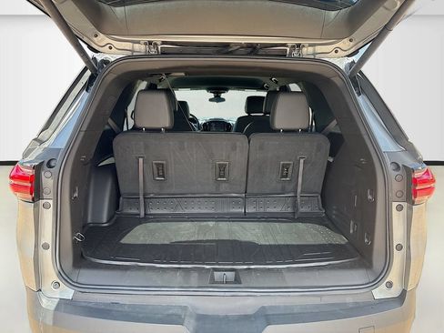 Used 2023 Chevrolet Traverse LT w/ LPO, Floor Liner Package AWD/4WD image 25