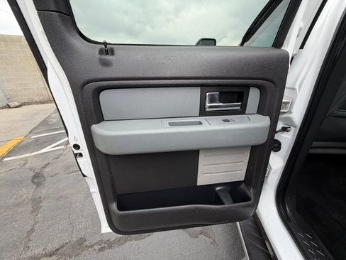 Used 2014 Ford F150 XLT w/ Equipment Group 302A Luxury AWD/4WD image 18