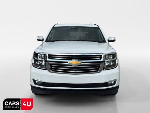 Used 2018 Chevrolet Suburban Premier image 2