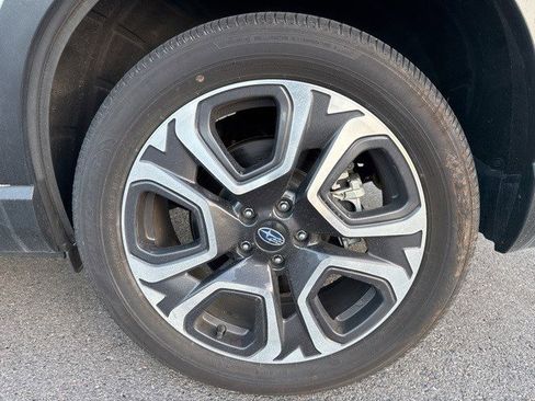 Certified 2023 Subaru Ascent Limited w/ Technology Package image 21