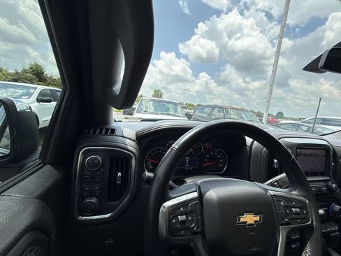 Certified 2021 Chevrolet Silverado 1500 LTZ AWD/4WD image 24