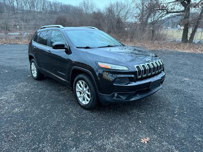 Used 2016 Jeep Cherokee Latitude w/ Comfort & Sound Group