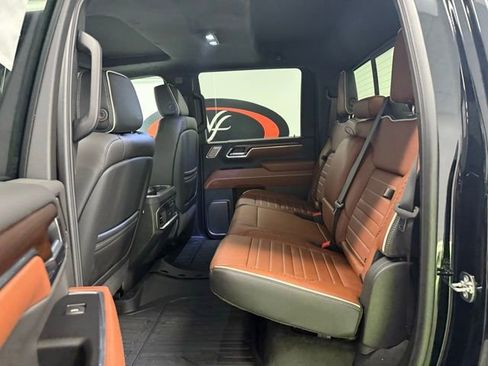 New 2026 GMC Sierra 2500 Denali Ultimate AWD/4WD image 15