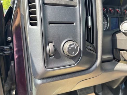 Used 2014 Chevrolet Silverado 1500 W/T RWD image 18