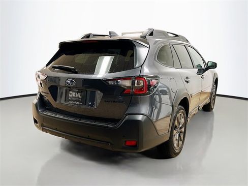 New 2025 Subaru Outback Onyx Edition image 40