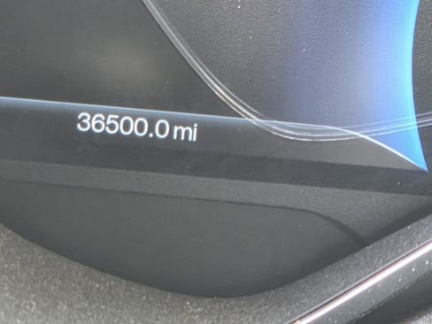 Used 2013 Ford C-MAX Energi SEL FWD image 9