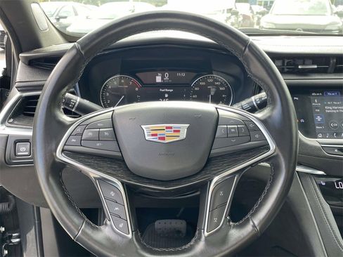 Used 2020 Cadillac XT5 Premium Luxury image 19