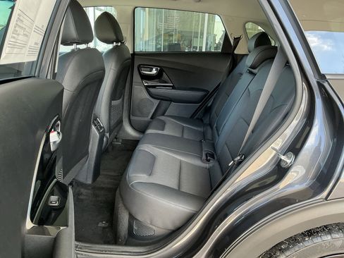 Used 2018 Kia Niro EX w/ Option Group 020 image 18