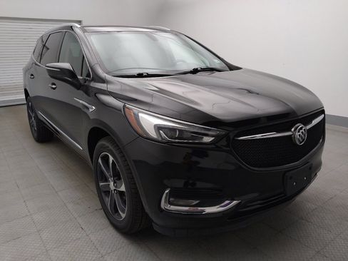 Used 2020 Buick Enclave Essence w/ Sport Touring Edition FWD image 13