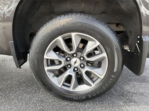 Used 2021 Chevrolet Silverado 1500 RST w/ All Star Edition Plus AWD/4WD image 19