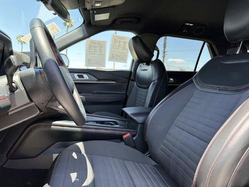 Certified 2025 Ford Explorer ST-Line RWD image 20