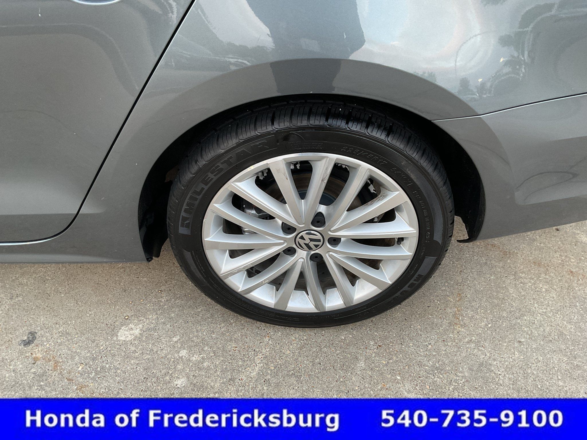 Used 2015 Volkswagen Jetta SE FWD image 12