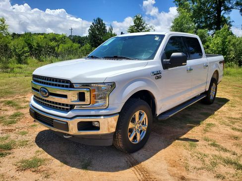 Used 2019 Ford F150 XLT w/ Equipment Group 302A Luxury AWD/4WD image 20