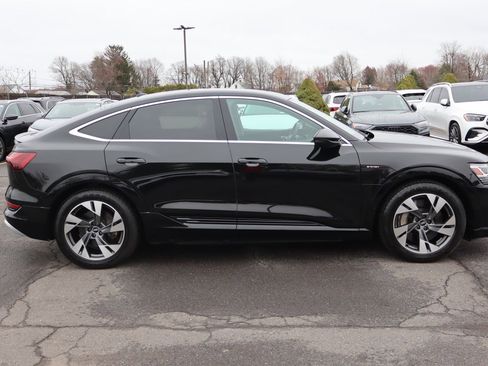 Used 2021 Audi e-tron Premium AWD/4WD image 4