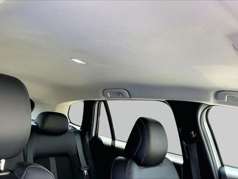 Used 2025 MAZDA CX-50 AWD 2.5 S w/ Select Package image 14