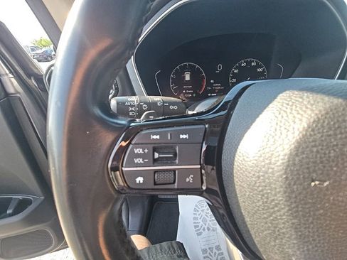 Used 2024 Honda Pilot Touring image 18