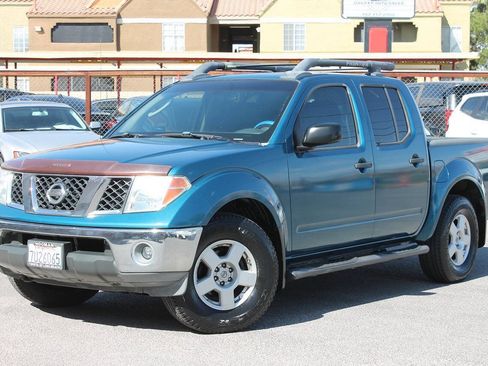 Used 2005 Nissan Frontier NISMO w/ (J01) Sunroof Pkg RWD image 4