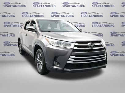 Used 2019 Toyota Highlander XLE